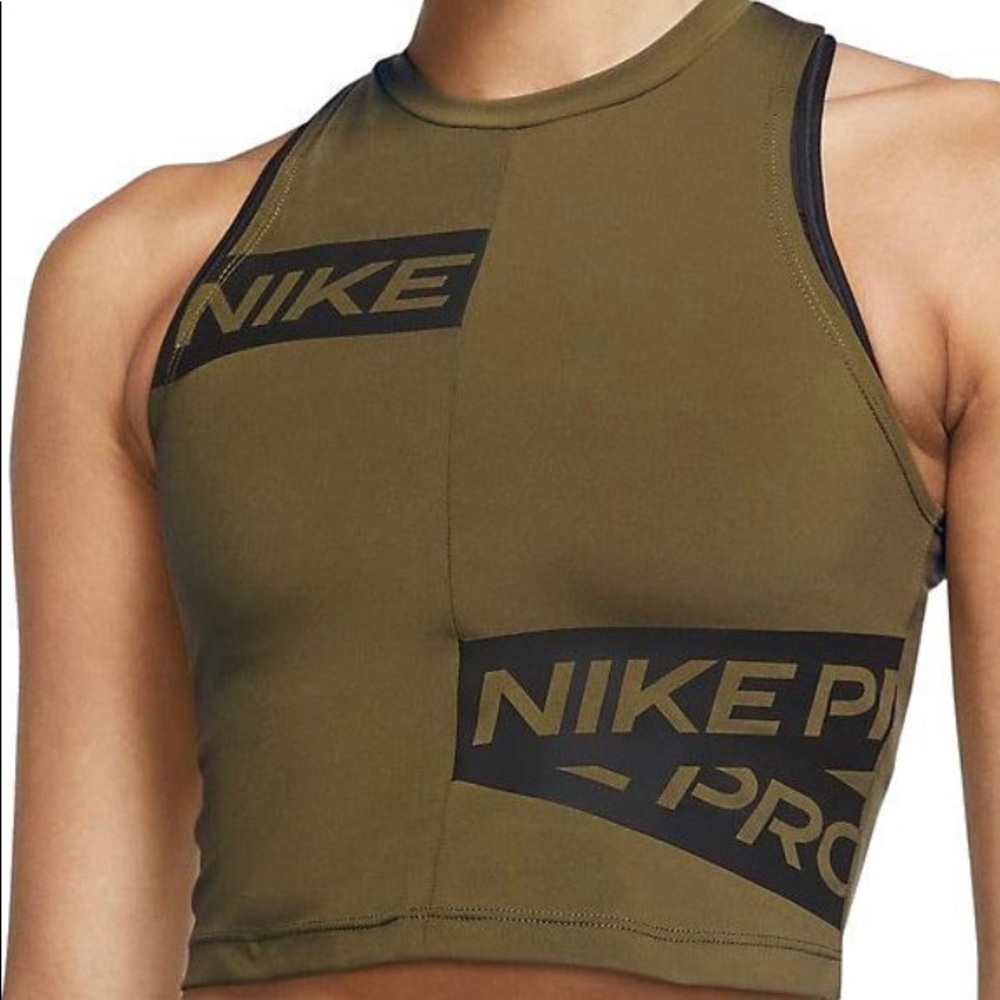 Nike Pro crop top